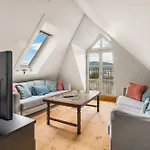 Charming With Stunning Views! *