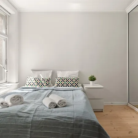 Charming With Stunning Views! Apartment Bergen
