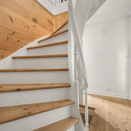 Charming With Stunning Views! Apartamento *