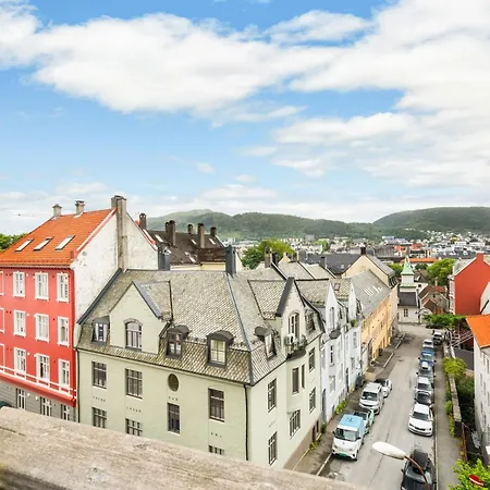 Charming With Stunning Views! Apartment *